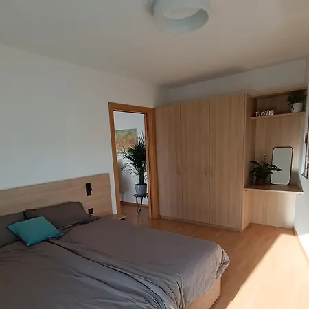 Ehrenburg - Private Appartement Meran